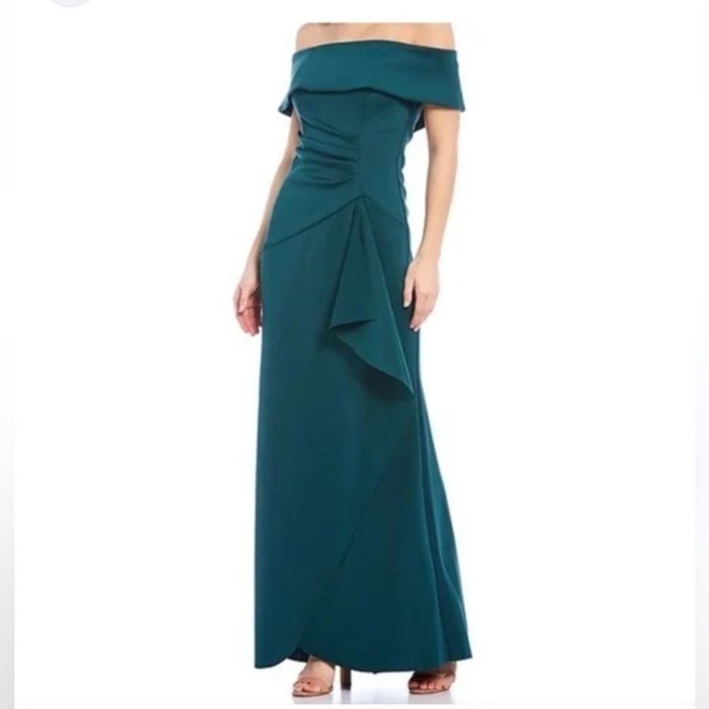 Xscape Hunter Green Off-the-Shoulder Short Sleeve Ruched Formal Gown
